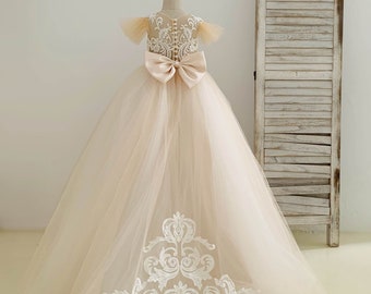 Floor Length Lace Train Wedding Flower Girl Dress M102