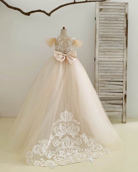 Floor Length Lace Train Wedding Flower Girl Dress M102