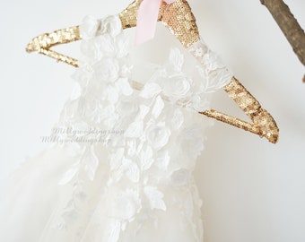 3D Ivory Lace V neck Open Back Champagne Tulle Flower Girl Dress M0087