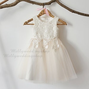 Luxury Ivory Lace Champagne Tulle Flower Girl Dress M0016