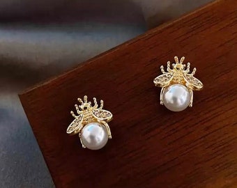 Perfect Gift!Vintage Pearl Bee Earring Cute Elegant Drop For Woman Girl Party Perfect Gift!Vintage Pearl Bee Earring Cute Elegant Drop For Woman Girl Party