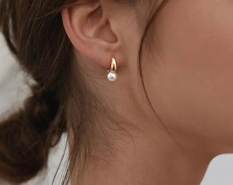 Gold \u0026 Pearl Earrings by Gifts for 