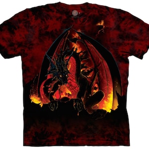Camiseta de algodón para adultos de la montaña, de color rojo, con garras de bola de fuego de dragón, criatura legendaria de cuatro patas con alas y cuernos, fantasía mágica, talla M-3X