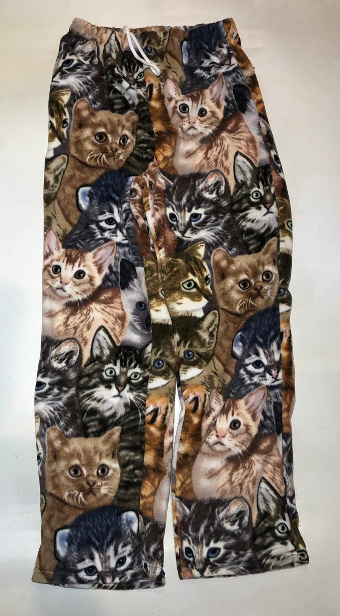 thumbnail interactive-video image 1 of ZooFleece Snow White Hunting Camo Hippie Yoga Pants – Unisex Fleece Sweatpants With Drawstring, S-2X 1 of 2