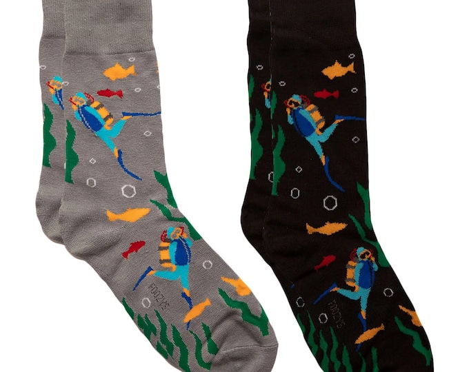 Scuba Diving Underwater Swimming Oxygen Tank Coral Reef Fish Sports Fun Sport 2 Pairs Men's Socks