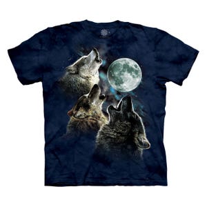 3 Vargar Måne Vargfamilj Ylande Vilda Fria Vargar Flock Lojala Tre Grå Vargar Hund Djur Berget Blå Gåva Bomull Vuxen T-shirt S-2X