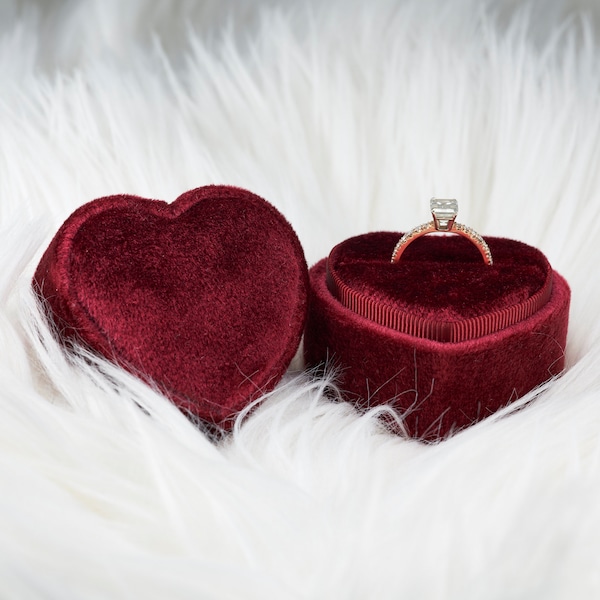 Red Heart Velvet Ring Box Single and Double Slot  for Wedding Photo and Engagement Ring