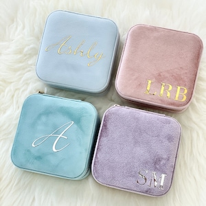 Scatola portagioie in velluto con specchio, regalo personalizzato per matrimonio, perfetta per amici, damigelle d'onore, spose, portagioie, custodia da viaggio, ricordo