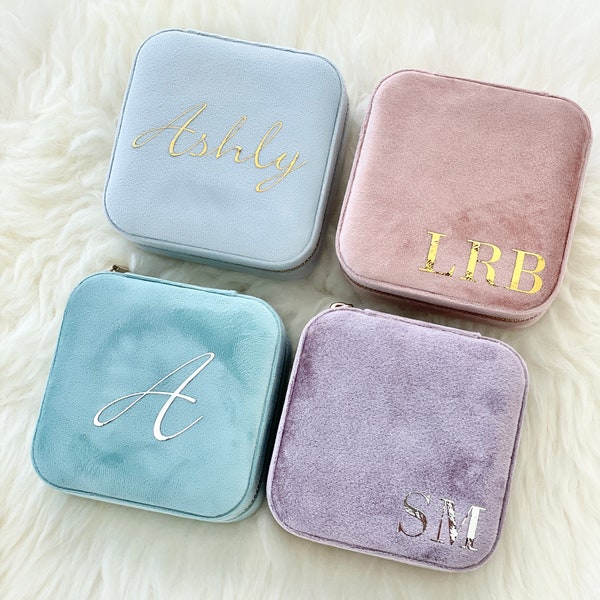 Wedding Personalized Gift Velvet Jewelry Box With Mirror Prefect For Friends Bridesmaid , Bride , Jewelry Box, Travel Case Keepsake