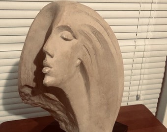 Superbe buste de femme, sculpture vintage de visage de femme, sculpture de décoration d'intérieur, cadeau pour elle/lui 14 po. H X 8 po. l