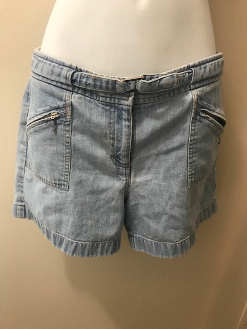 Vintage Women's Jean Shorts Light washed shorts Size 2 | Etsy