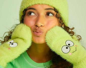 New Hello Kitty's Keropi Lime Green Fuzzy Beanie and Mittens Set