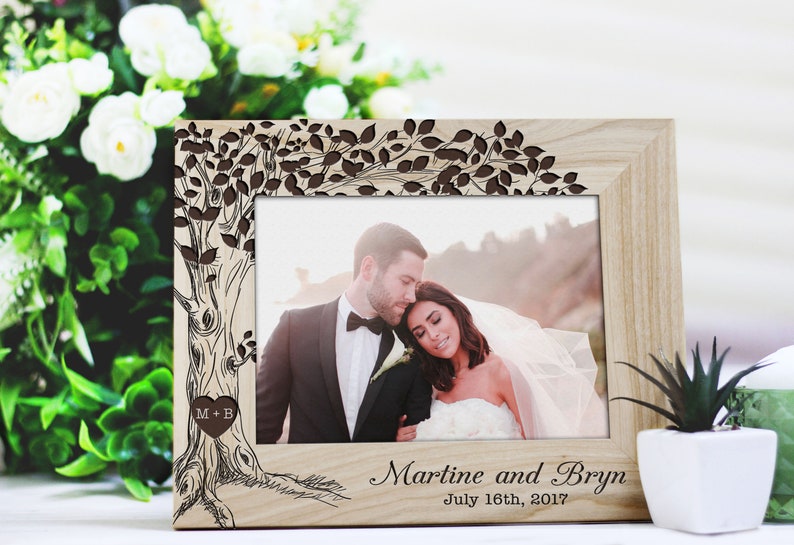 Personalized Wedding Picture Frame w/Name7"x7" Romantic Wedding Gifts for Couple