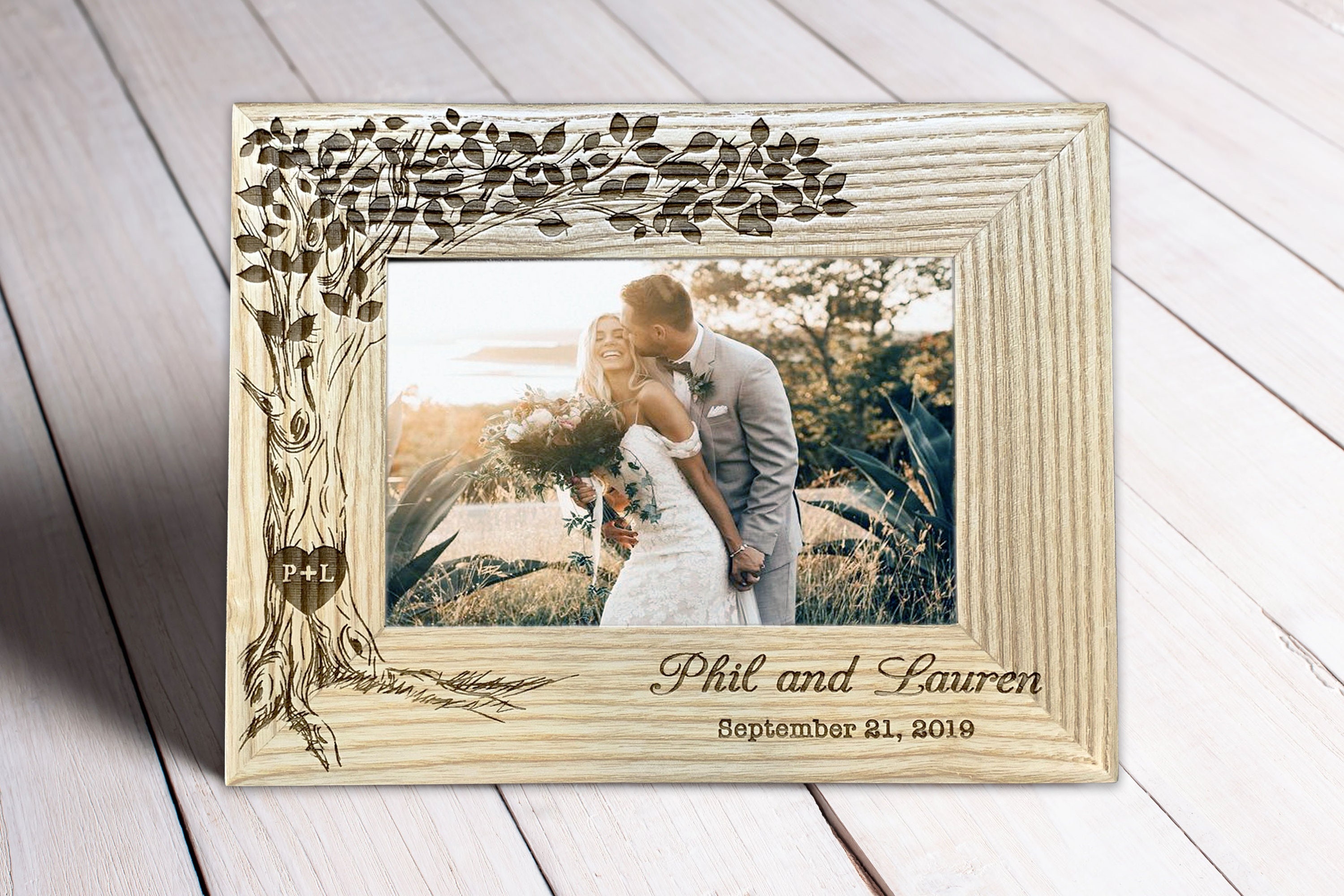 Personalized Wedding Gift, Wedding Picture Frame Wood, Custom Wedding Gift, Wedding gifts for couple, Engraved Wedding Photo Frame with Date