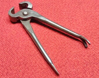 Antique P.S. & W Co. Pexto 8" Farriers Tool Nippers Nail/Tack Puller Screwdriver Multi Tool