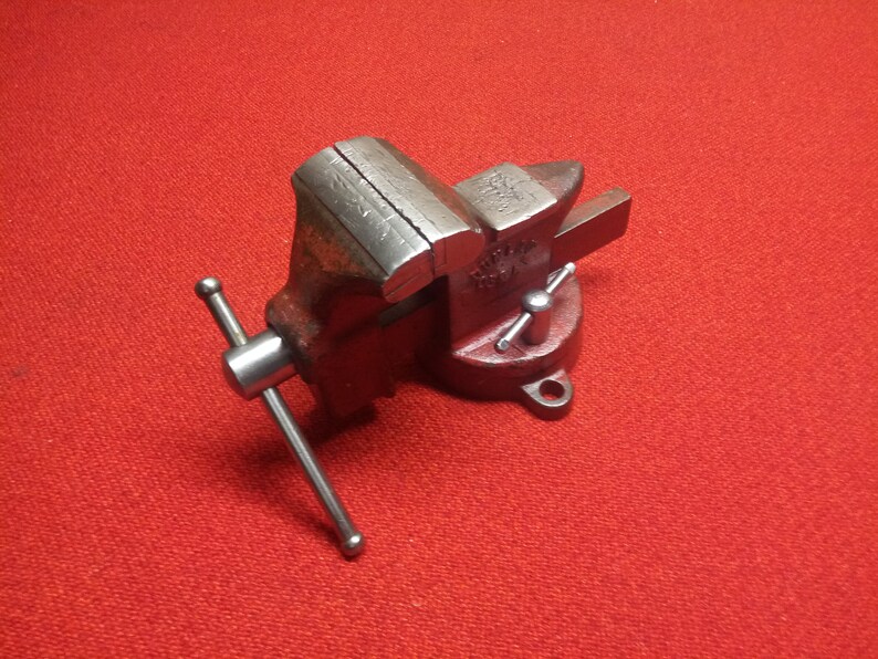 Vintage Dunlap Swivel Base Bench Vise No 05241 3 Smooth Etsy