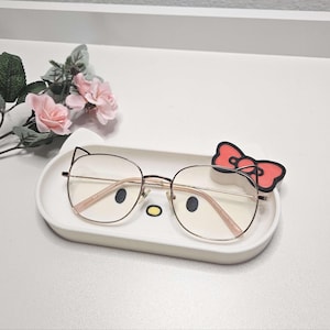 Kitty Eyeglasses Holder Tray//Accessories for eyeglasses or sunglasses//3d printed desk organizer//Gift for her// Free gift included