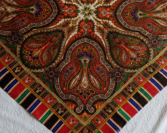 LONG SCARF TO THE GYPSY