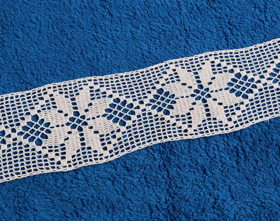 antique lace edging