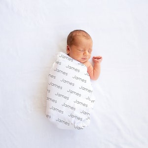 Couverture personnalisée pour bébé, couverture avec prénom, cadeau personnalisé pour bébé, cadeau nouveau-né, couverture à emmailloter prénom personnalisée, couverture personnalisée