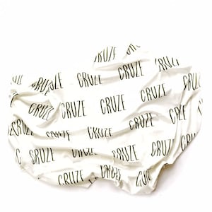 Couverture personnalisée pour bébé, Couverture prénommée, Cadeau personnalisé pour bébé, Nom de la literie, Couverture à emmailloter prénom personnalisée, Couverture personnalisée