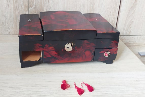 Vintage 1950 s Japanese Lacquered Large Jewelery Box With Music Box Music Box Plays. Locking Jewelry Storage Mirror Asian Japan Music Box Etsy UK