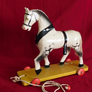 Vintage Horse Pull Toy