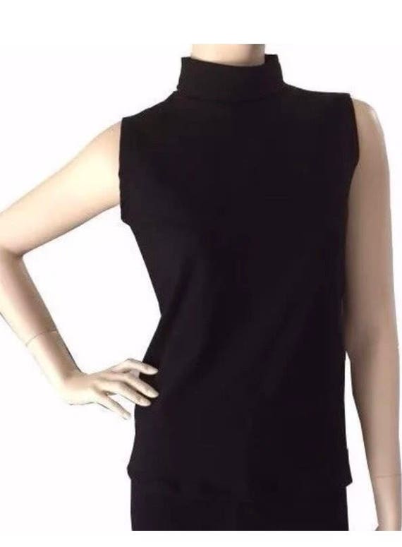 sleeveless turtleneck top