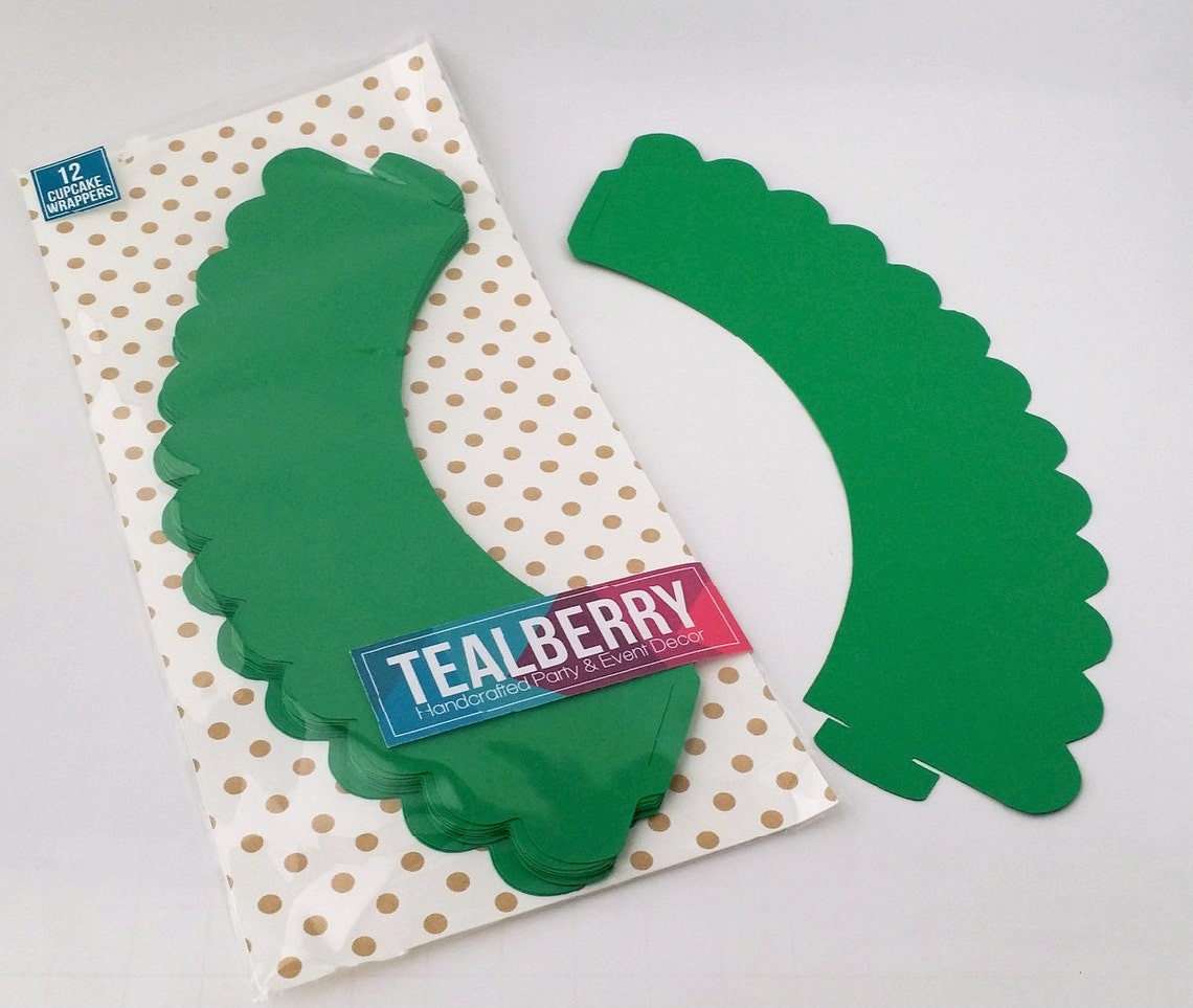 12 Green Cupcake Wrappers Standard Sized Kelly Green Etsy