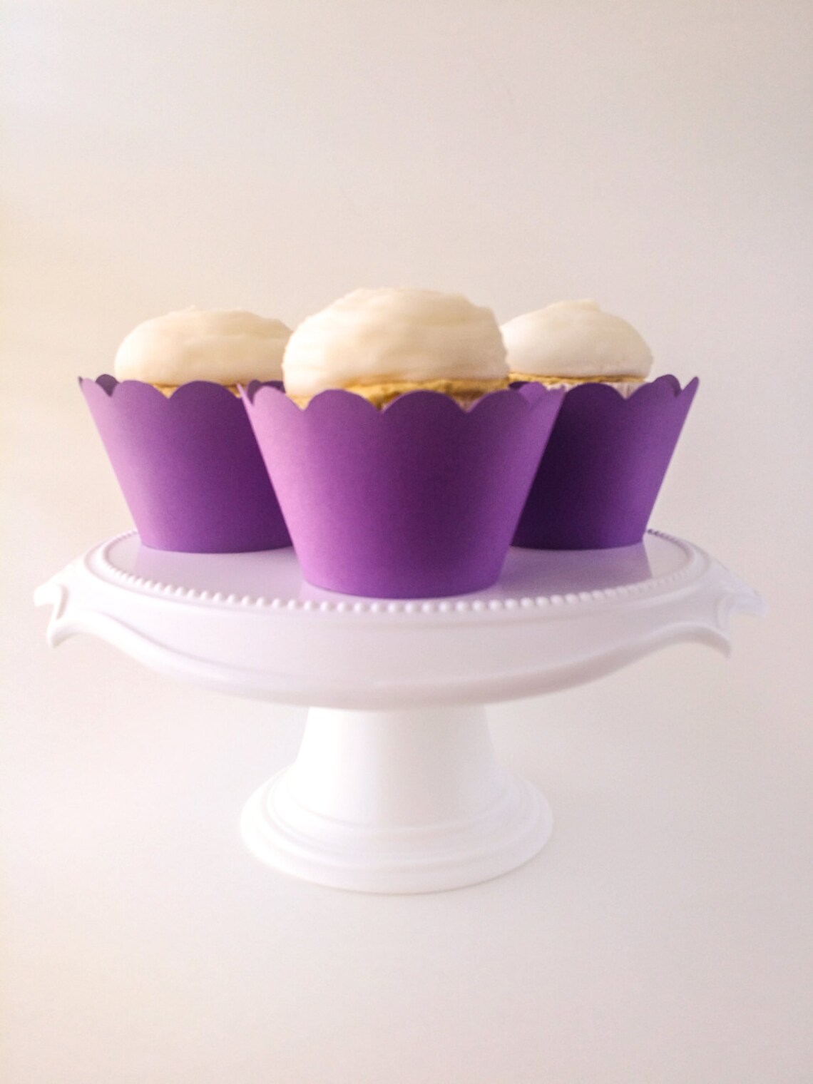 12 Purple Cupcake Wrappers Standard Sized Purple Violet Etsy