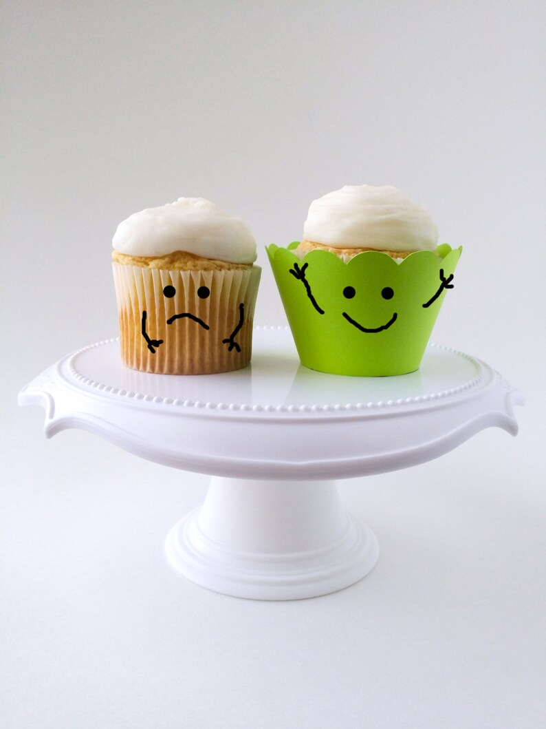 Set of 12 lime Green Cupcake Wrappers Standard Sized Etsy
