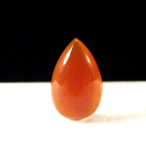 Natural Orange Chalcedony ~ Carnelian ~ Teardrop cabochon~ Cornelian ~ Quality Cabochon ~ Russia ~ 19mm x 12mm x 5mm depth ~ 7 carat