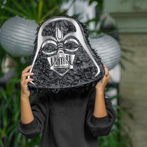Modèle de Darth Vader Piñata - cadeau et jeu Star Wars - PDF, SVG - téléchargement - fichiers de coupe