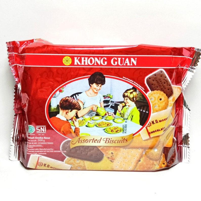 Khong Guan Biscuit Red Assorted, 300gram 10 Oz image 1