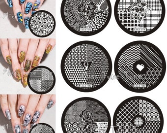 12pcs Nail Stamping Plates 4 Quarters Check Lattice Flowers Leopard Ethnic Image Small Size Round Stamp Templates Checkered