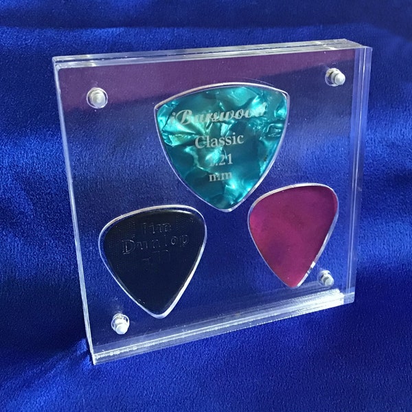 LEGACY - P3 guitar pick holder. Takes 3 picks (2 fender and 1 Tri)