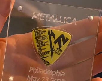 Triforce style guitar pick holder (acrylic pick size 32x33mm) takes TRIFORCE & TRIANGULAR picks, specify which when ordering