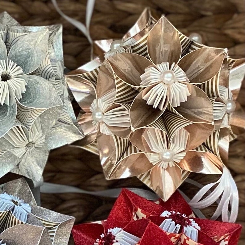 Kusudama Flower, Origami Flower, Paper Flower Ornament, Paper Flower, Room Decor, Paper Flower Ornament, Flower Kusudama image 9