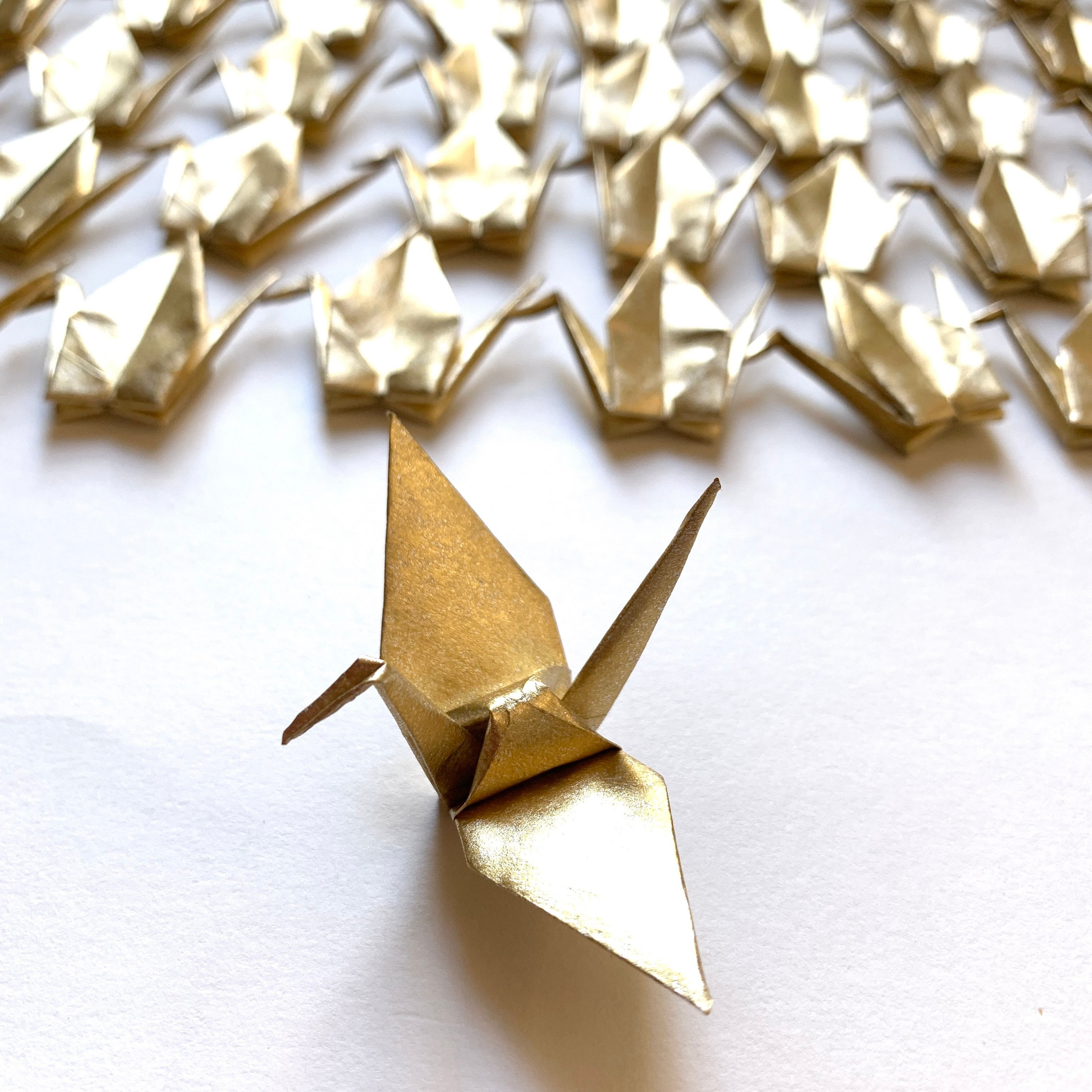 100 Origami Paper Sheets Paper Pack Gold Origami Paper Cranes 6x6 Inches for Folding Paper , Origami Cranes , Origami Decoration,DIY (Gold-cloud-6x6)
