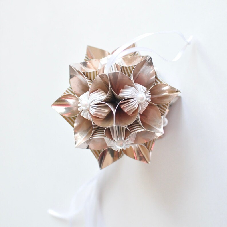 Kusudama Flower, Origami Flower, Paper Flower Ornament, Paper Flower, Room Decor, Paper Flower Ornament, Flower Kusudama image 1