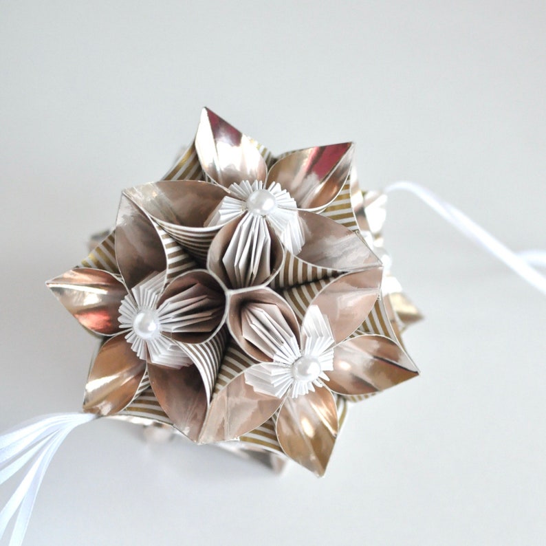 Kusudama Flower, Origami Flower, Paper Flower Ornament, Paper Flower, Room Decor, Paper Flower Ornament, Flower Kusudama image 8