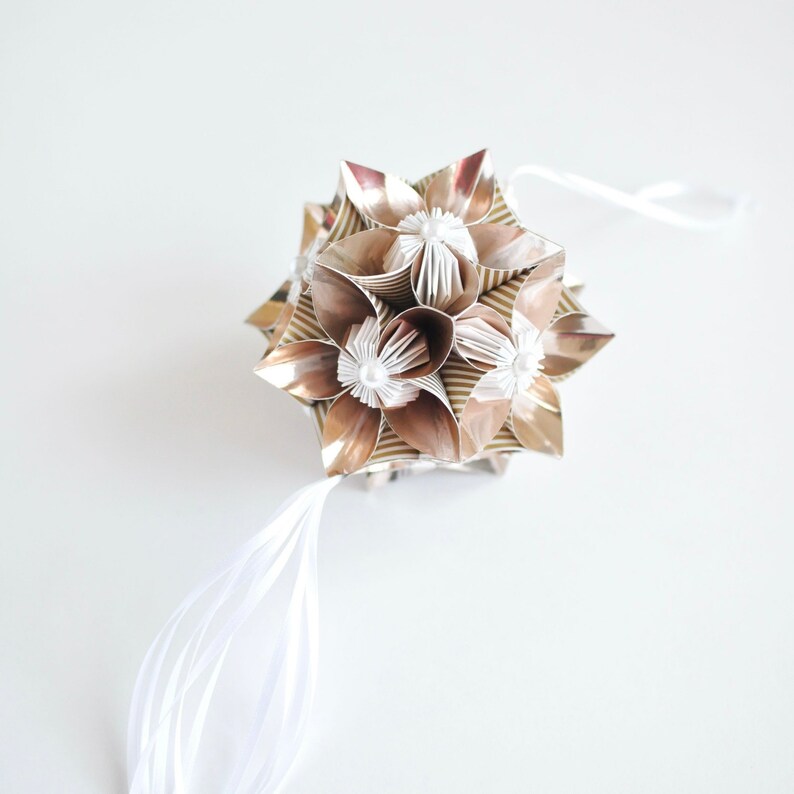 Kusudama Flower, Origami Flower, Paper Flower Ornament, Paper Flower, Room Decor, Paper Flower Ornament, Flower Kusudama image 3