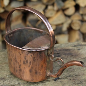Annaffiatoio, contenitore,  fioriera vaso piccolo in rame artigianato fatto a mano