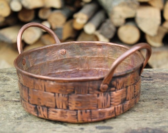 Handmade copper round centerpiece vase storage basket