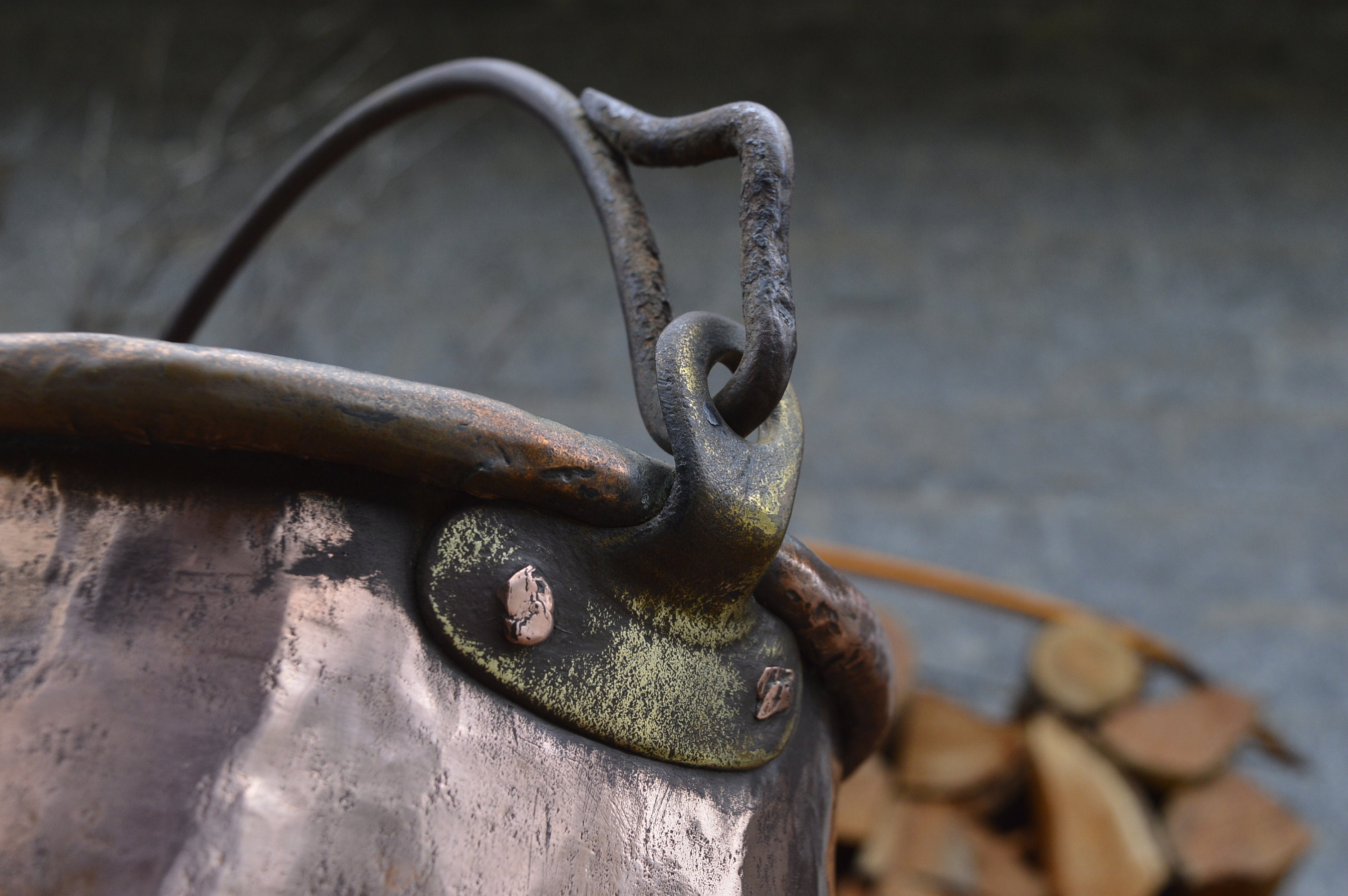 アンティークの手作り銅製バケツ、ポット、花瓶 - Etsy 日本