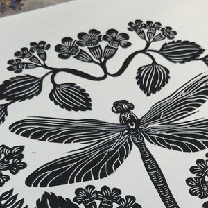 Botanical Dragonfly Linocut Artwork, Hand Printed, Original Art, Ink Wall Decoration Art, Lino Print Poster, Handmade Wall Art, zdjęcie 7