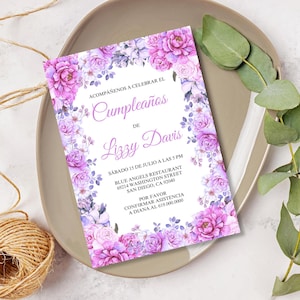 Cumpleaños Tarjetas Invitacion/Convite de aniversário floral roxo/Convite de aniversário espanhol com flores roxas para impressão/Impresso ou digital/Elegante