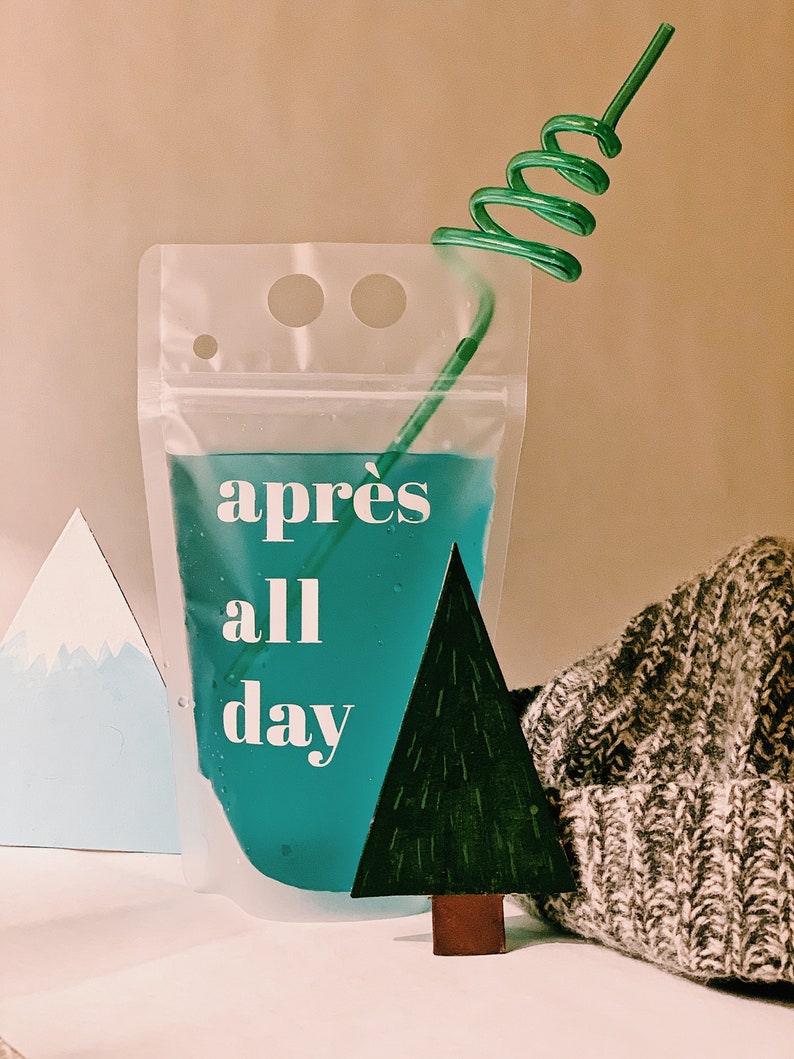 Apres all day drink pouch with straw