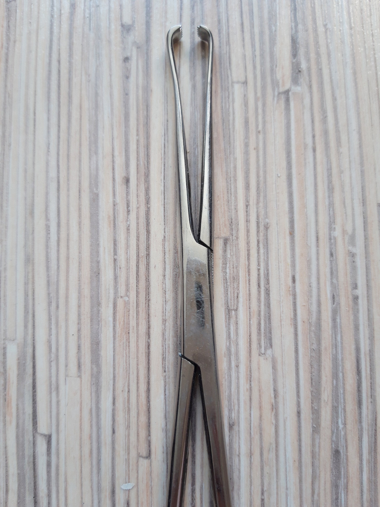 Why Are Surgical Clips So Important? (The Answer Will Shock You!) - etavmd7