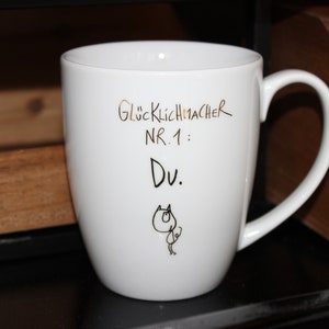 Mok met gouden opdruk "Happiness Booster No. 1" - EDITIE GOOD SPIRITS